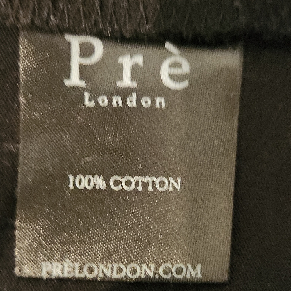 Prè London Block Lettering Tee - Picture 3 of 6